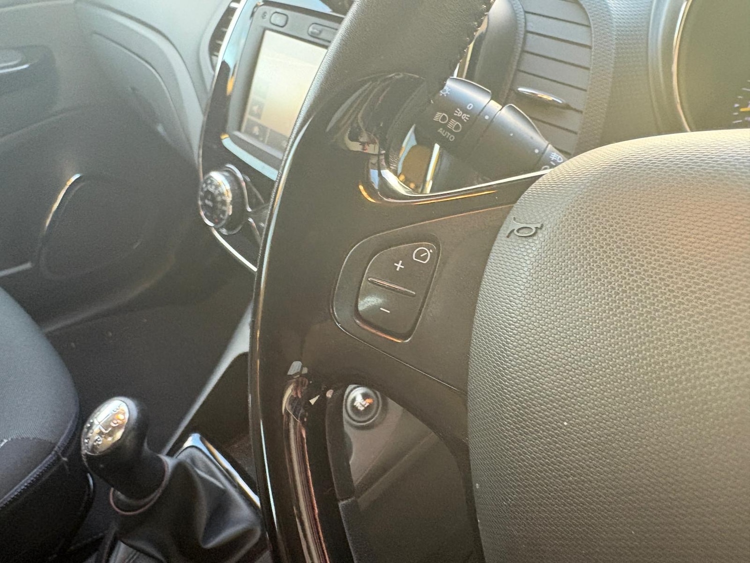 Used Renault Captur 2014 for sale - 76651013: Photo 15