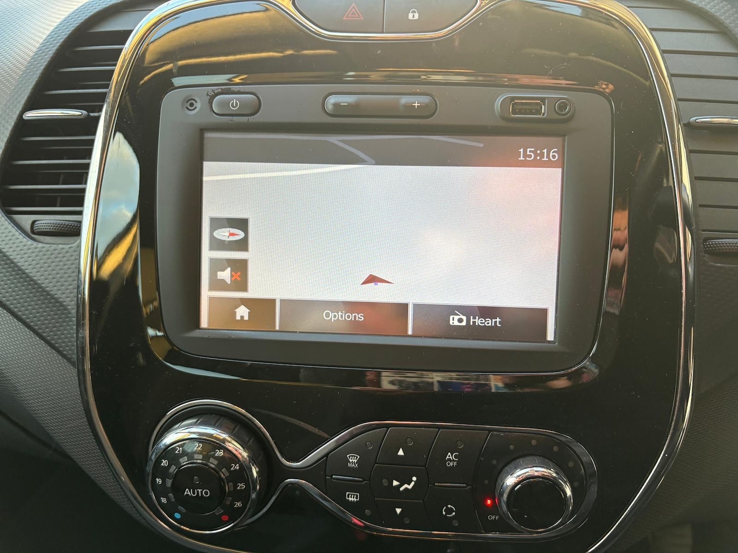 Used Renault Captur 2014 for sale - 76651013: Photo 16