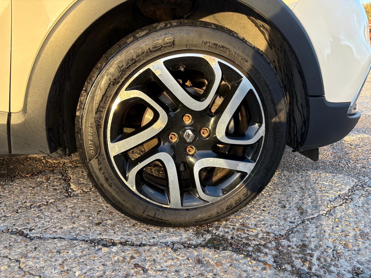 Used Renault Captur 2014 for sale - 76651013: Photo 9