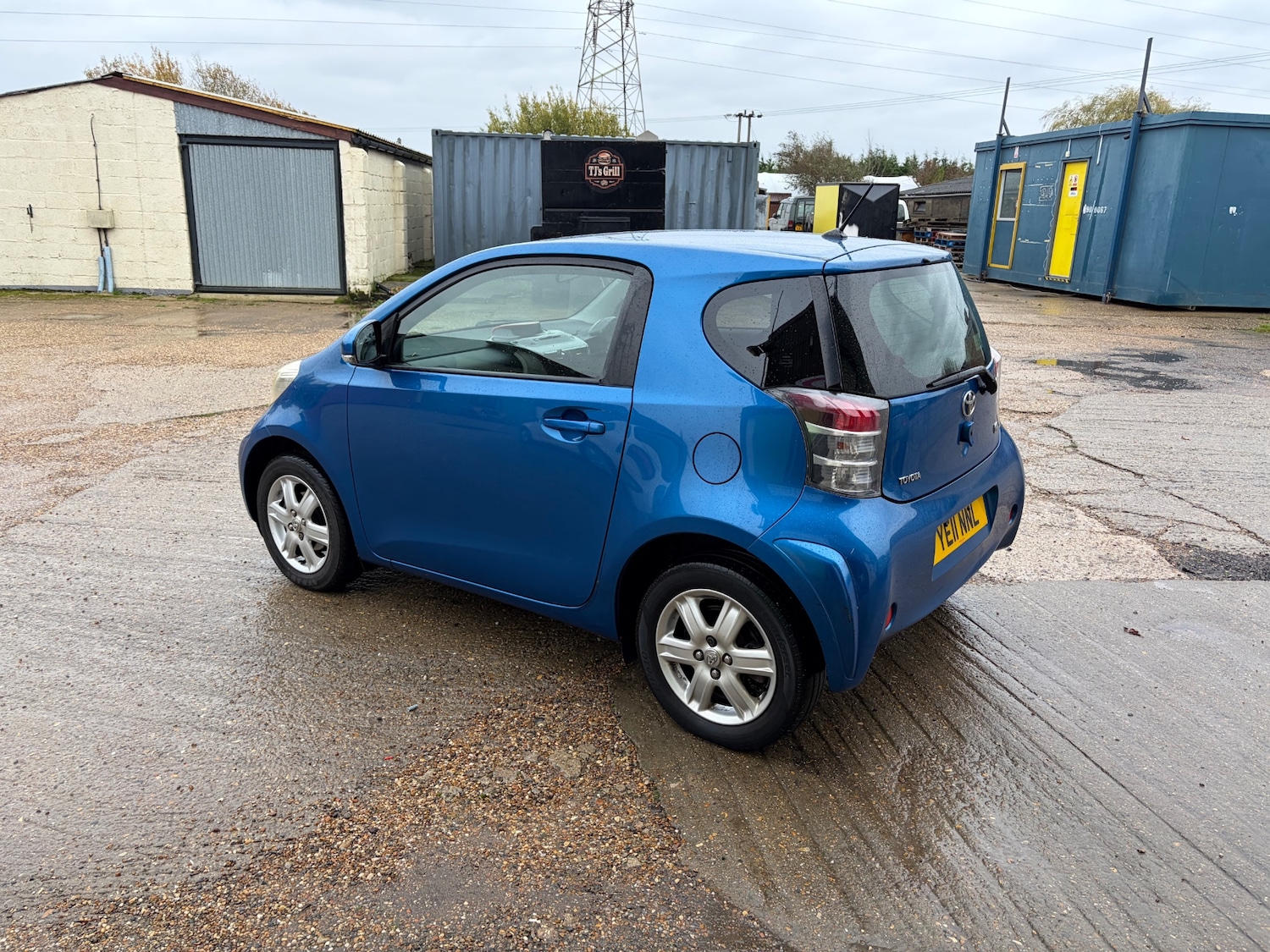 Used Toyota IQ 2011 for sale - 76699629: Photo 3