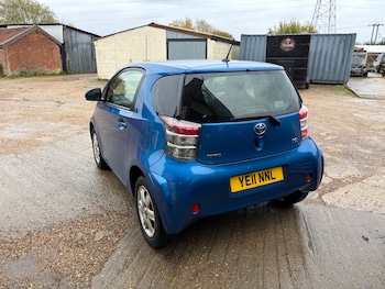 Used Toyota IQ 2011 for sale - 76699629: Photo