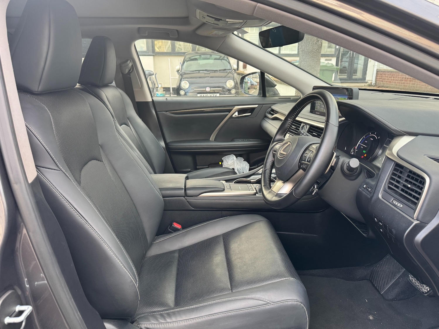 Used Lexus RX 2021 for sale - 76650801: Photo 9