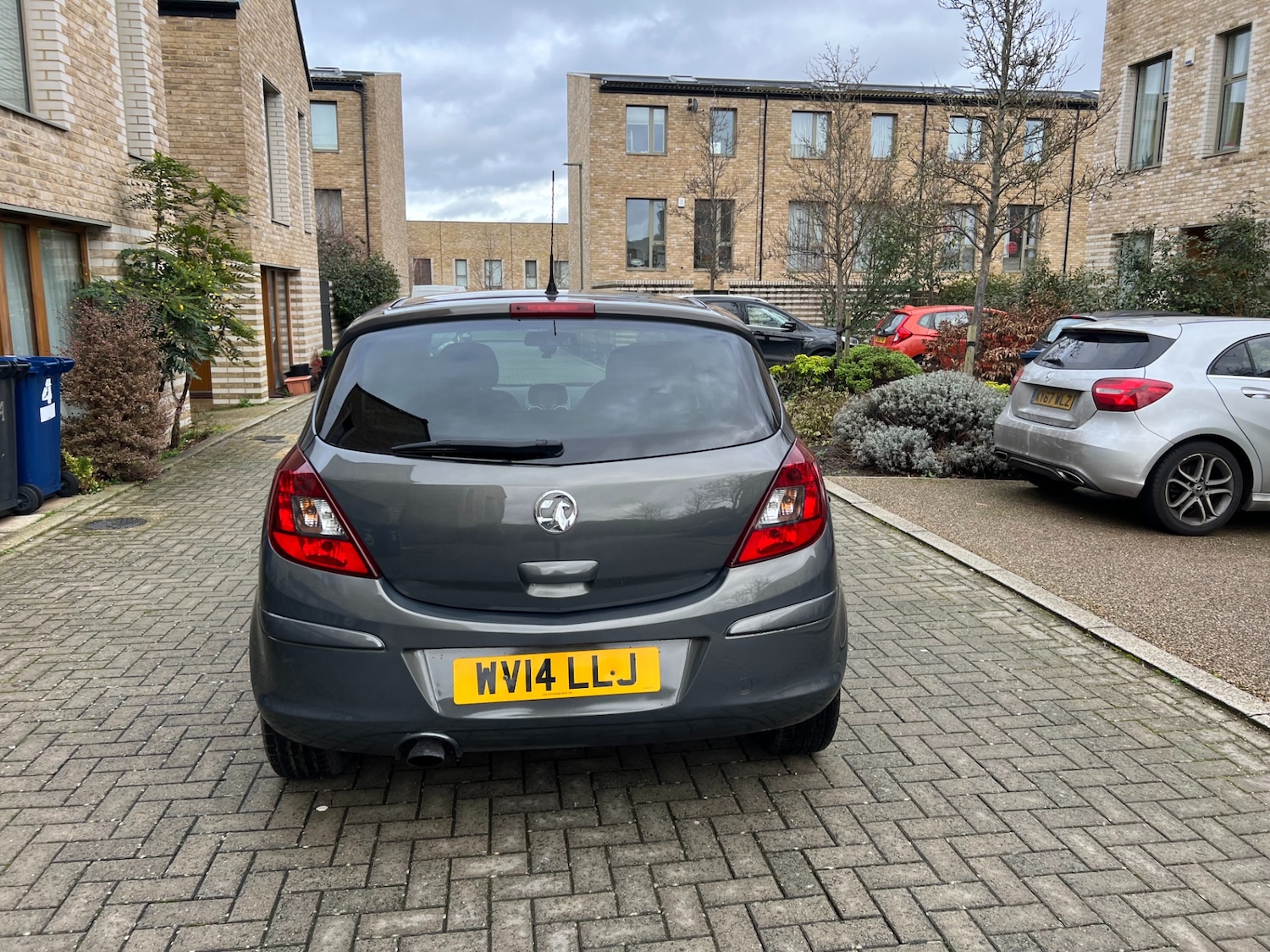 Vehicle 5
