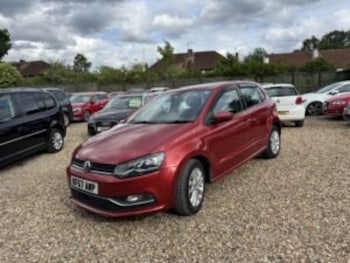 Used Volkswagen Polo 2017 for sale - 79536244: Photo