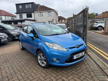 2011 (11) - 1.4 Zetec 5dr ** ULEZ Compliant** Low mileage **