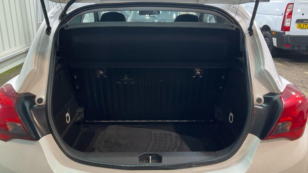 Used Vauxhall Corsa 2017 for sale - 78007192: Photo 8