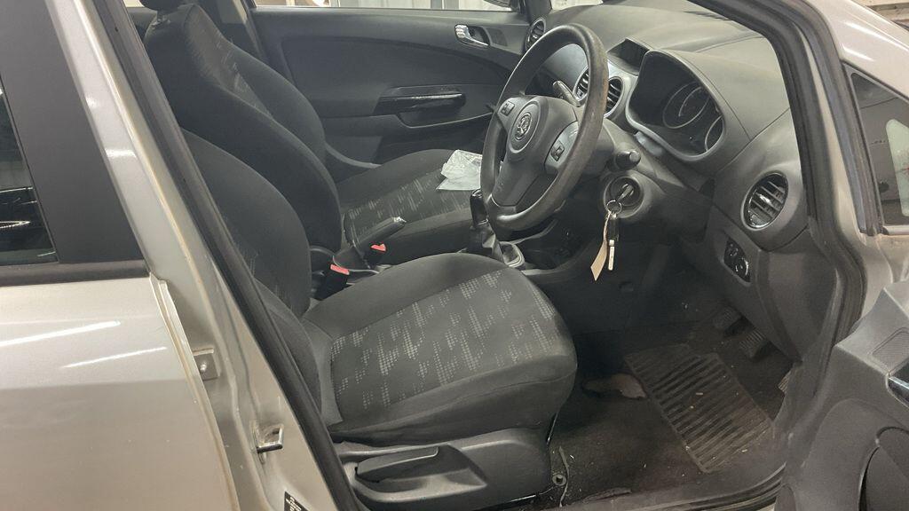 Used Vauxhall Corsa 2011 for sale - 76377788: Photo 7