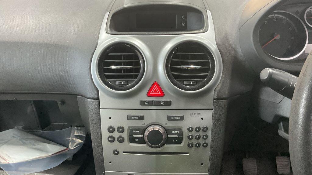 Used Vauxhall Corsa 2011 for sale - 76377788: Photo 9