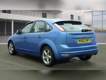 Used Ford Focus 2010 for sale - 75857664: Photo