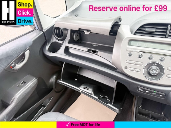 Used Honda Jazz 2010 for sale - 75458948: Photo 48