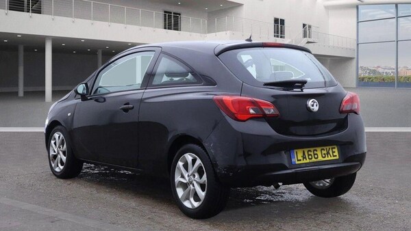 Used Vauxhall Corsa 2017 for sale - 76240206: Photo 4