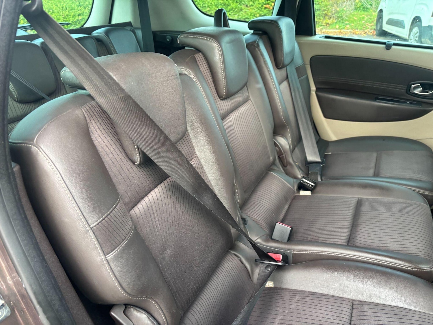 Used Renault Grand Scenic 2010 for sale - 76377288: Photo 12