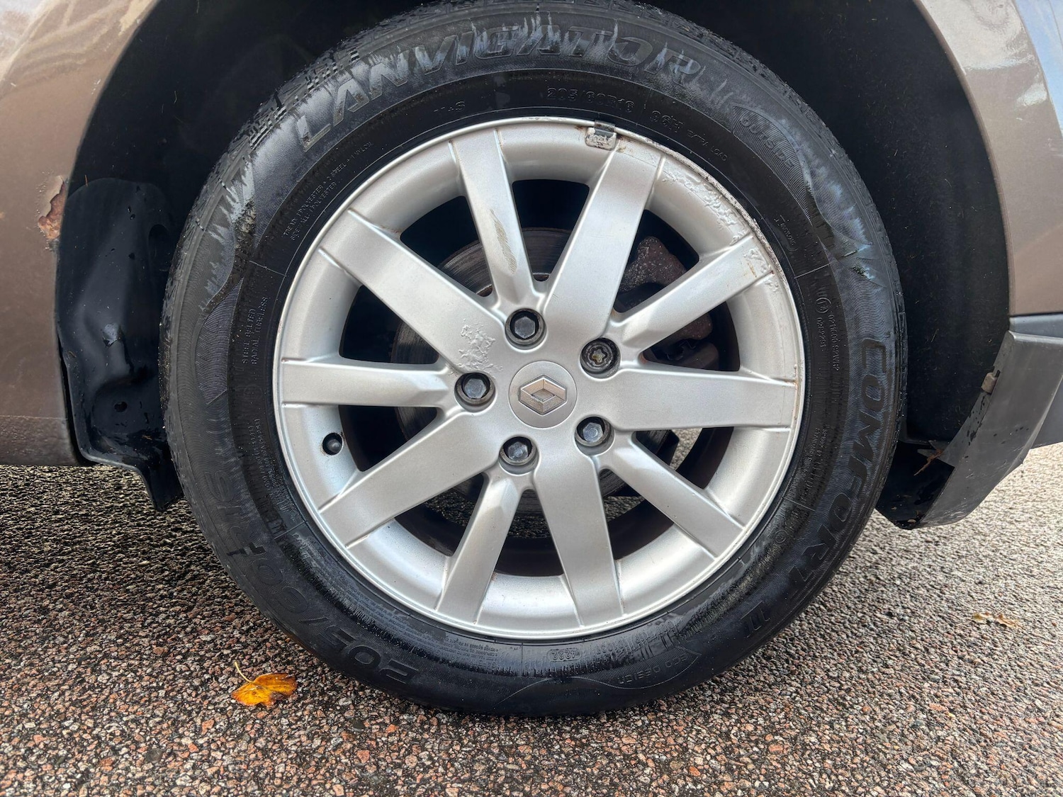 Used Renault Grand Scenic 2010 for sale - 76377288: Photo 17