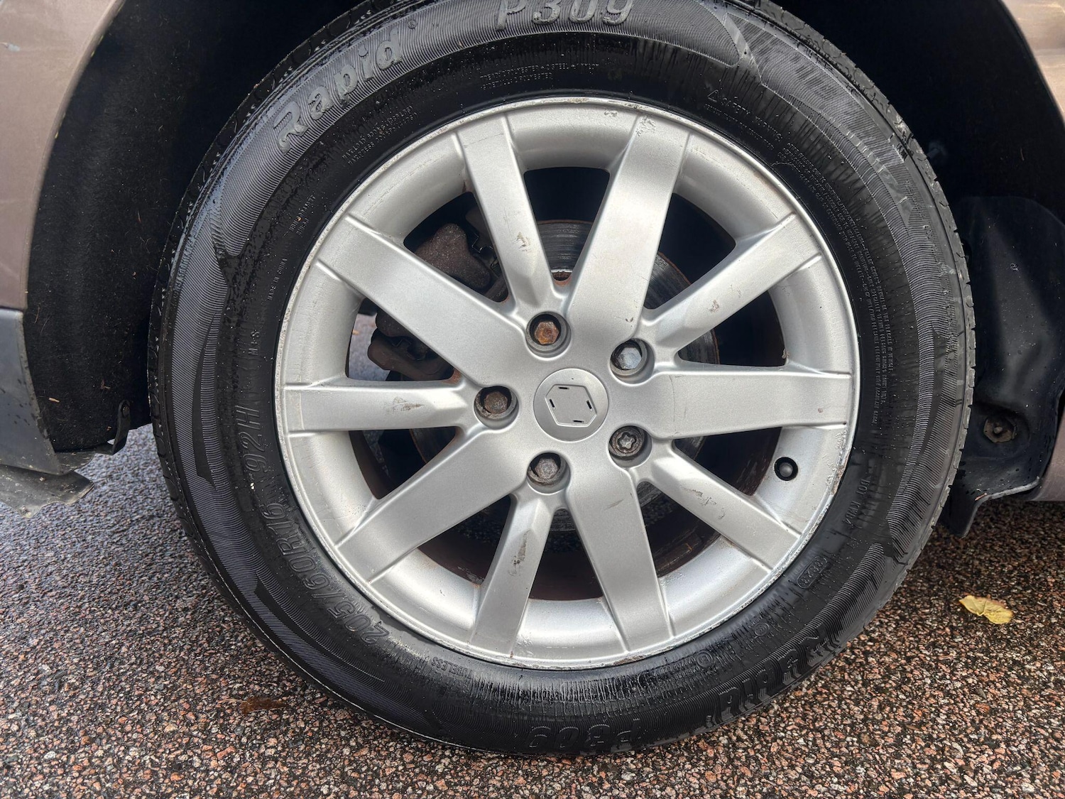 Used Renault Grand Scenic 2010 for sale - 76377288: Photo 20