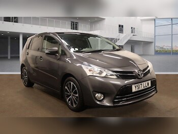 (17) - 1.8 V-Matic Design MPV 5dr Petrol Multidrive S Euro 6 (7 Seat) (147 ps)