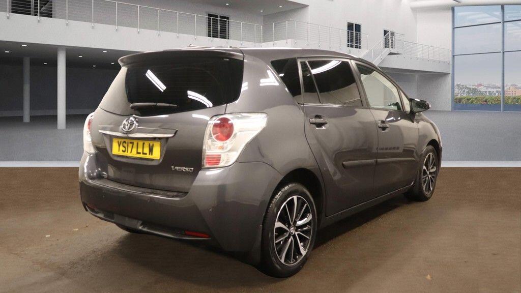 Used Toyota Verso 2017 for sale - 76802349: Photo 5