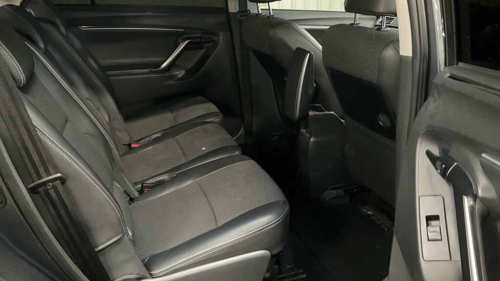 Used Toyota Verso 2017 for sale - 76802349: Photo 9