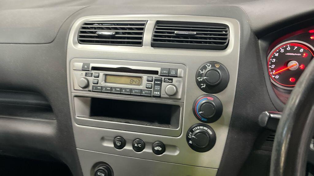 Used Honda Civic 2005 for sale - 77925740: Photo 12