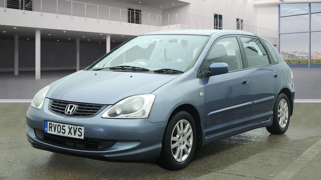 Used Honda Civic 2005 for sale - 77925740: Photo 2