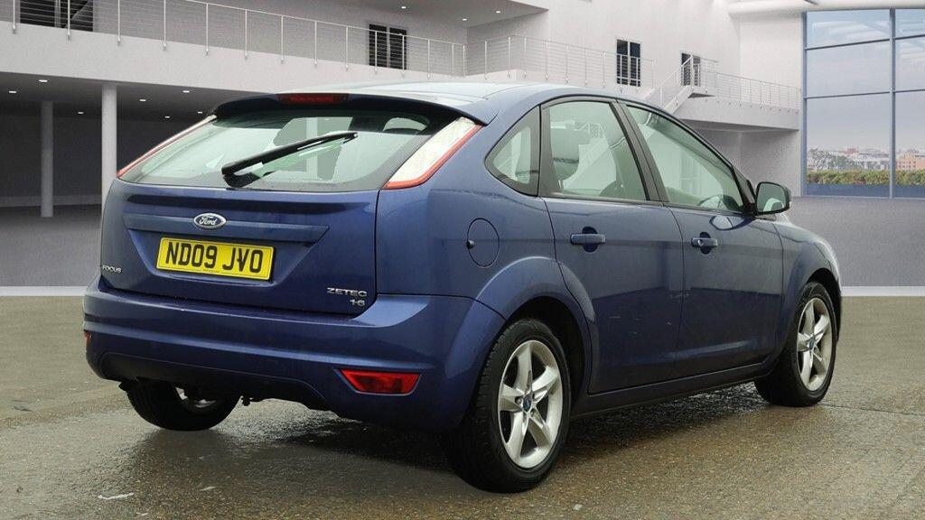 Used Ford Focus 2009 for sale - 77237728: Photo 5