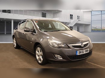 Used Vauxhall Astra 2011 for sale - 75977544: Photo