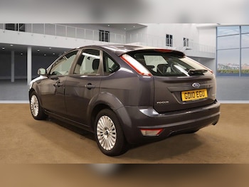Used Ford Focus 2010 for sale - 75978583: Photo