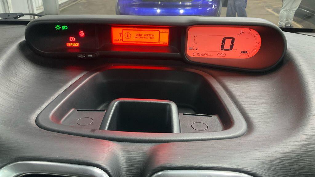 Used Citroen C3 Picasso 2017 for sale - 77784762: Photo 11