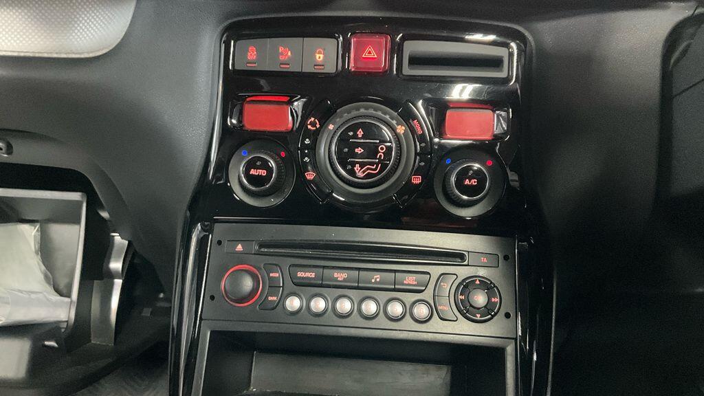 Used Citroen C3 Picasso 2017 for sale - 77784762: Photo 12