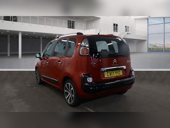 Used Citroen C3 Picasso 2017 for sale - 77784762: Photo