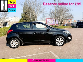 Used Hyundai i20 2012 for sale - 77753040: Photo