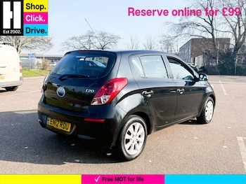 Used Hyundai i20 2012 for sale - 77753040: Photo