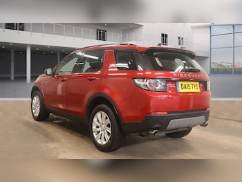 Used Land Rover Discovery Sport 2015 for sale - 75769329: Photo