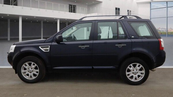 Used Land Rover Freelander 2011 for sale - 76239035: Photo 7