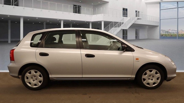 Used Honda Civic 2001 for sale - 76121493: Photo 6