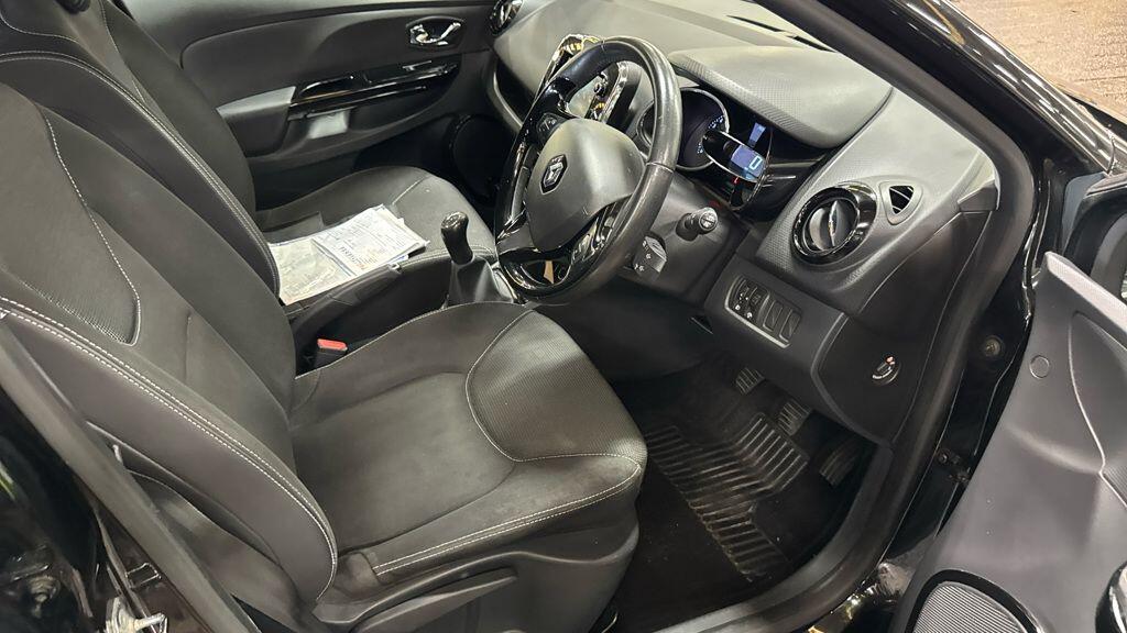 Used Renault Clio 2013 for sale - 76238895: Photo 10