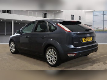 Used Ford Focus 2010 for sale - 75415249: Photo