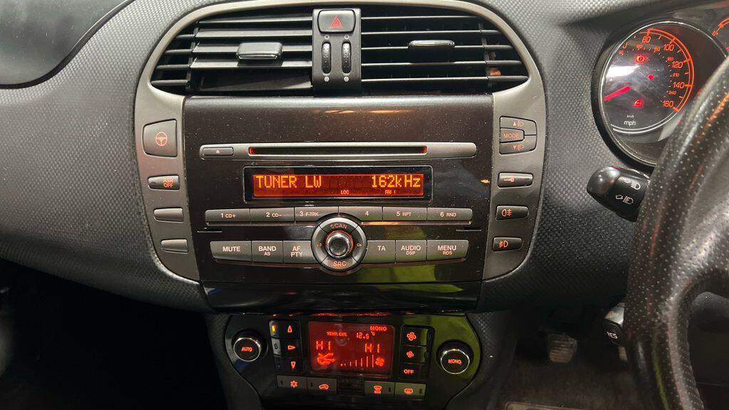 Used Fiat Bravo 2011 for sale - 76824477: Photo 11