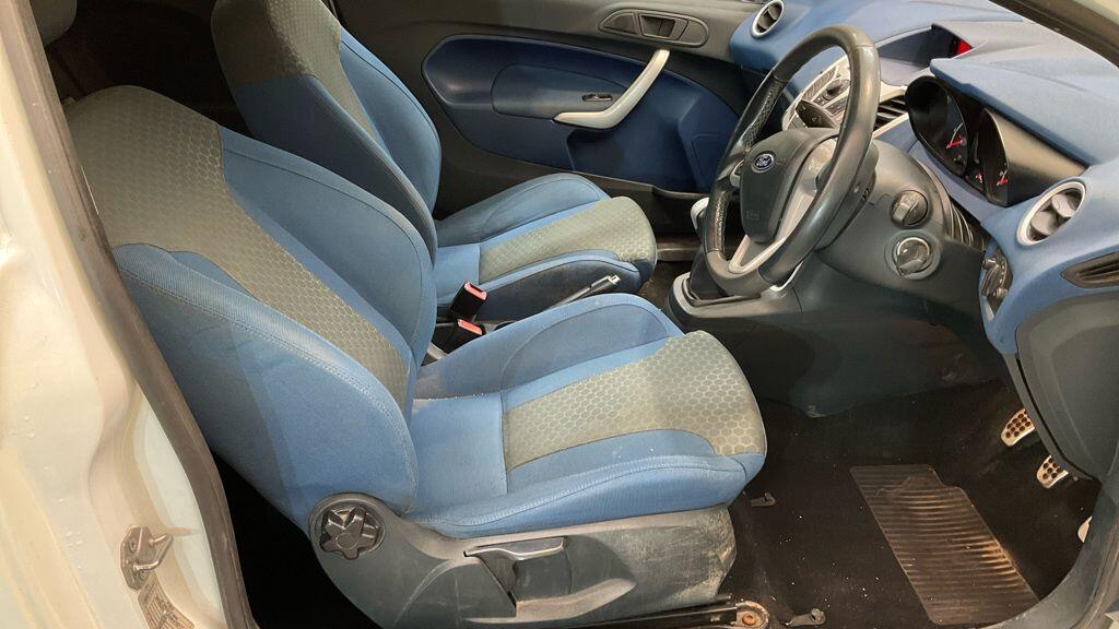 Used Ford Fiesta 2009 for sale - 76377630: Photo 10