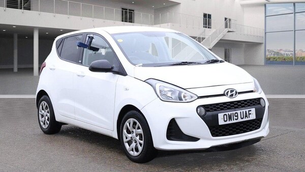 Used Hyundai i10 2019 for sale - 76239854: Photo 1
