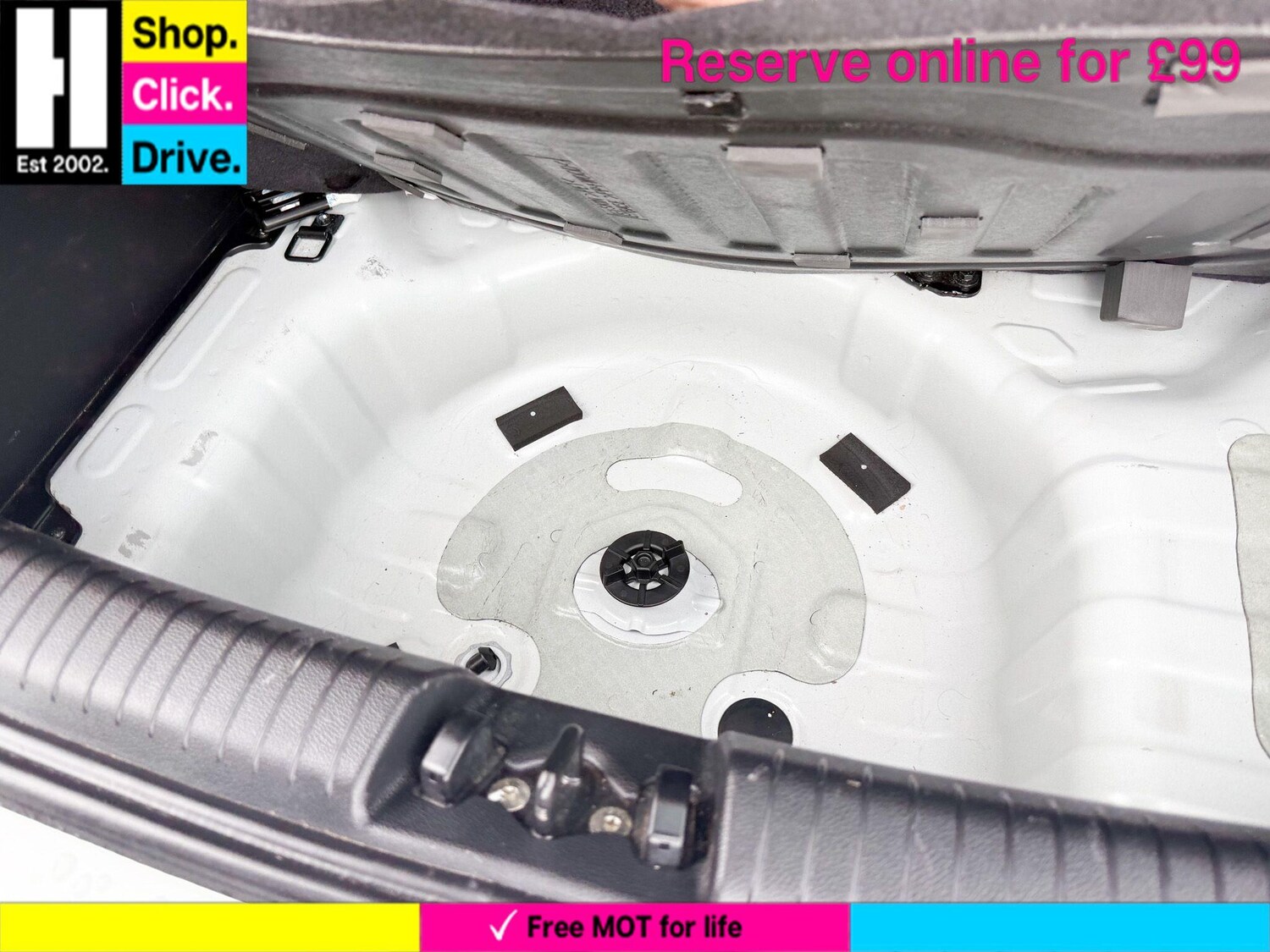 Used Hyundai i10 2019 for sale - 76239854: Photo 31