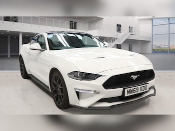 Ford - Mustang