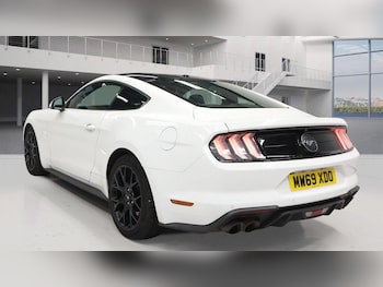 Used Ford Mustang 2019 for sale - 76238639: Photo 4