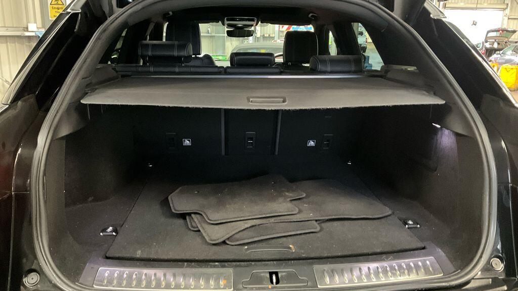 Used Land Rover Range Rover Velar 2019 for sale - 77783108: Photo 8