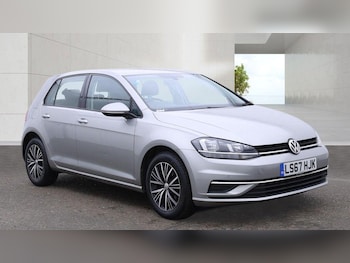 Used Volkswagen Golf 2017 for sale - 79532261: Photo