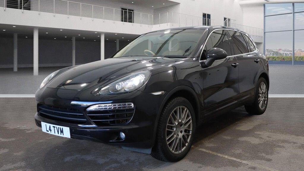Used Porsche Cayenne 2012 for sale - 76370312: Photo 3