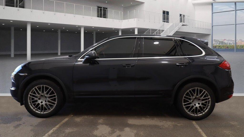 Used Porsche Cayenne 2012 for sale - 76370312: Photo 7