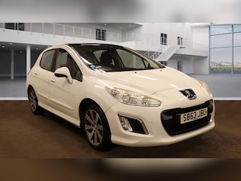 Used Peugeot 308 2013 for sale - 77783897: Photo