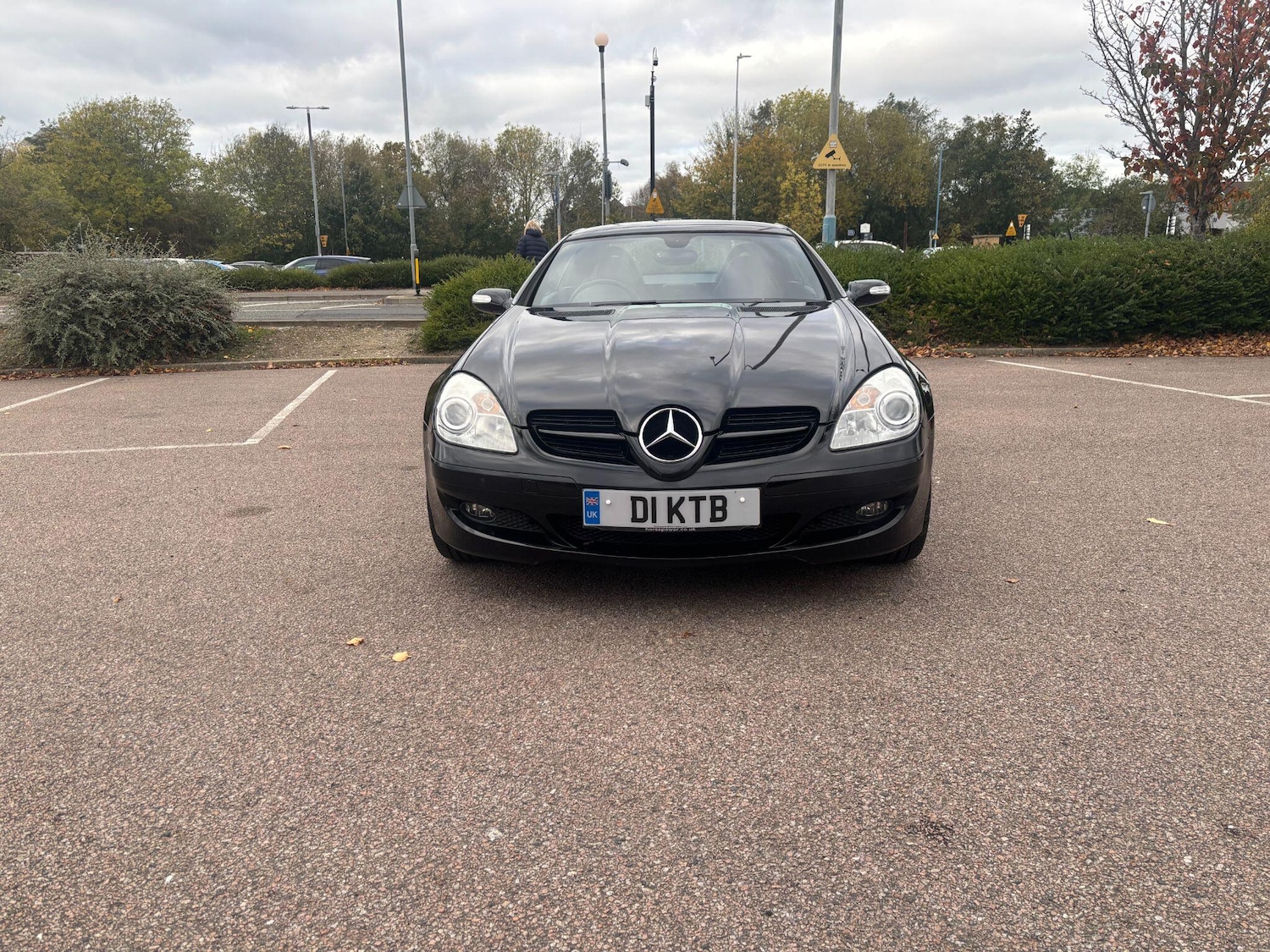 Used Mercedes-Benz SLK 2006 for sale - 76137773: Photo 2