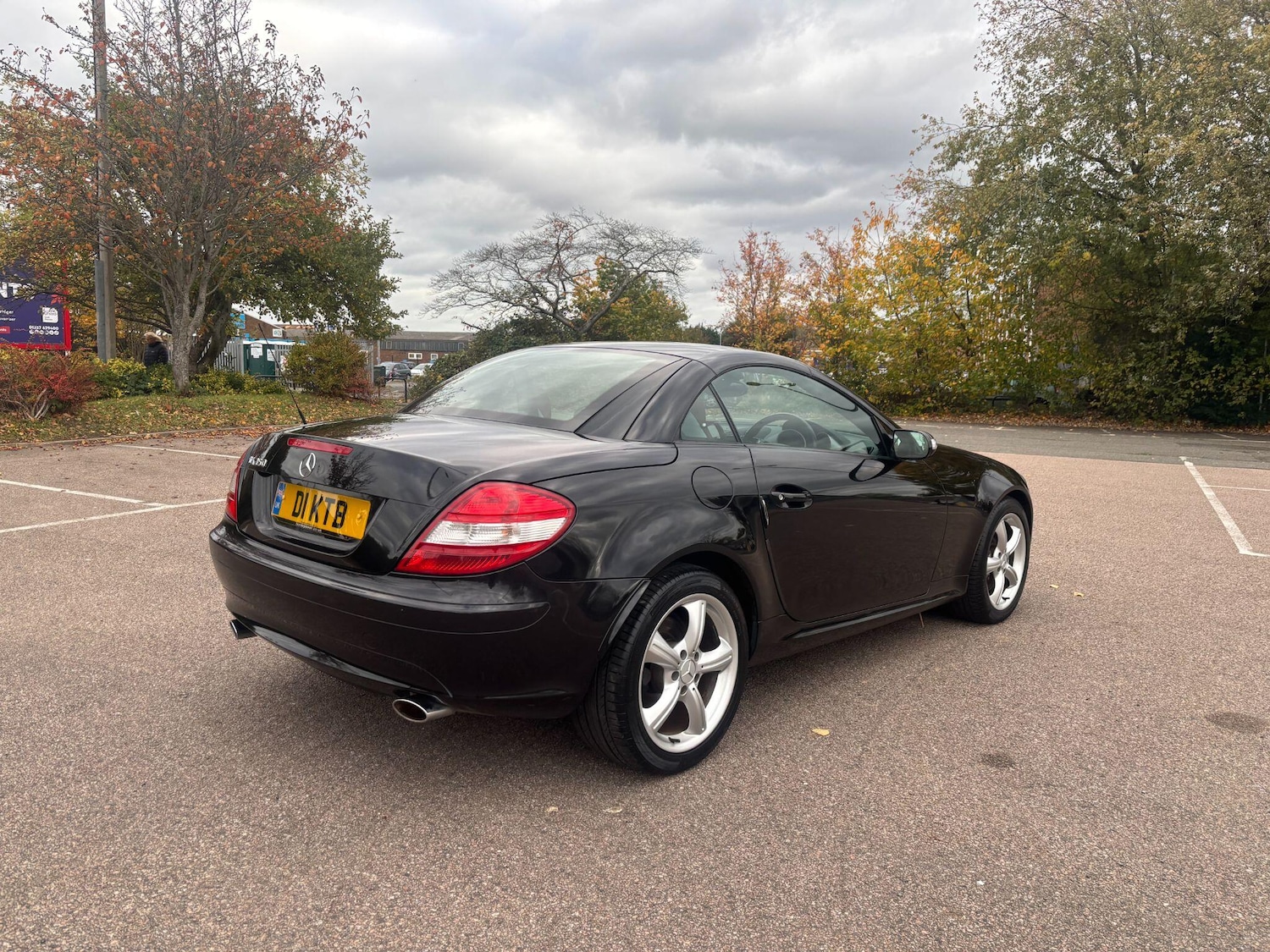 Used Mercedes-Benz SLK 2006 for sale - 76137773: Photo 8