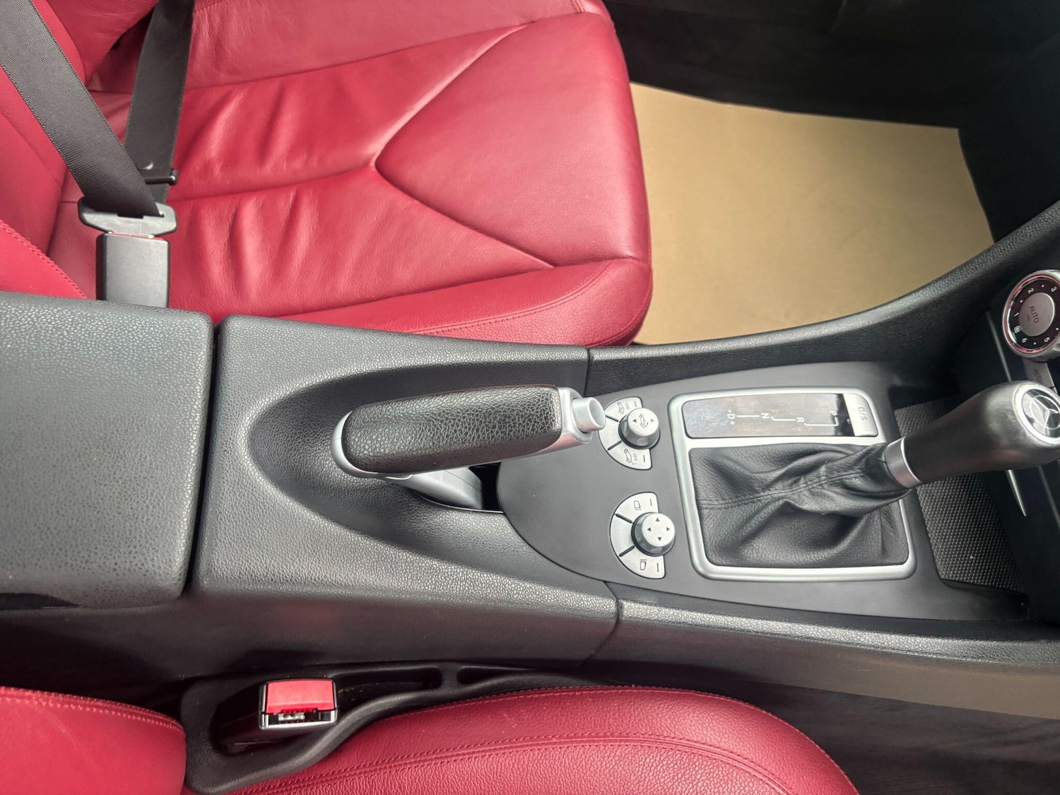 Used Mercedes-Benz SLK 2006 for sale - 76137773: Photo 9